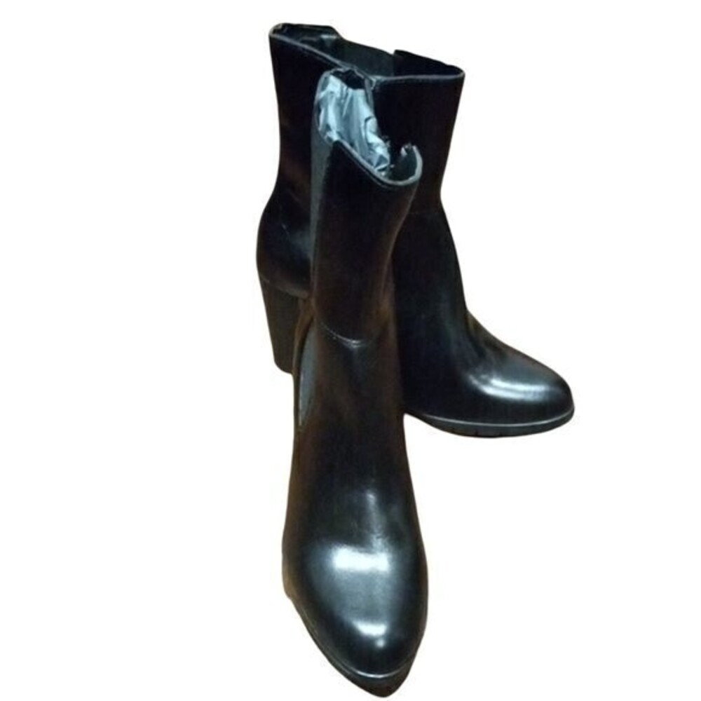 Luparense Women’s Made In Italy Leather Heel Boot Black Size  39